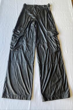 GRAY by Jason Wu Black Faux Leather Wide Leg Cargo Pants Sz S High Rise